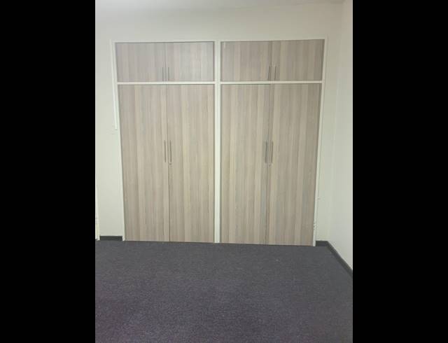 112M² BUSINESS FOR SALE IN BOKSBURG CENTRAL